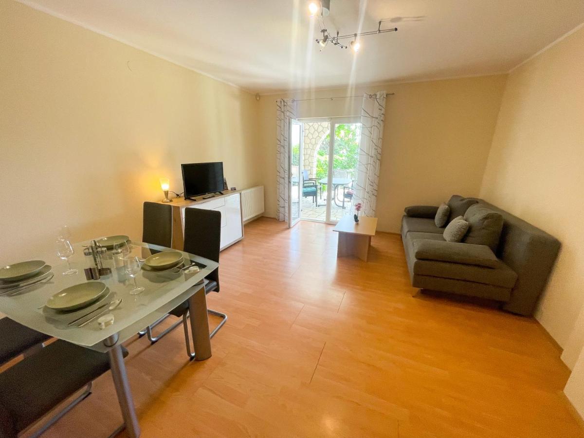 Apartments Sams Новий Винодольський Екстер'єр фото
