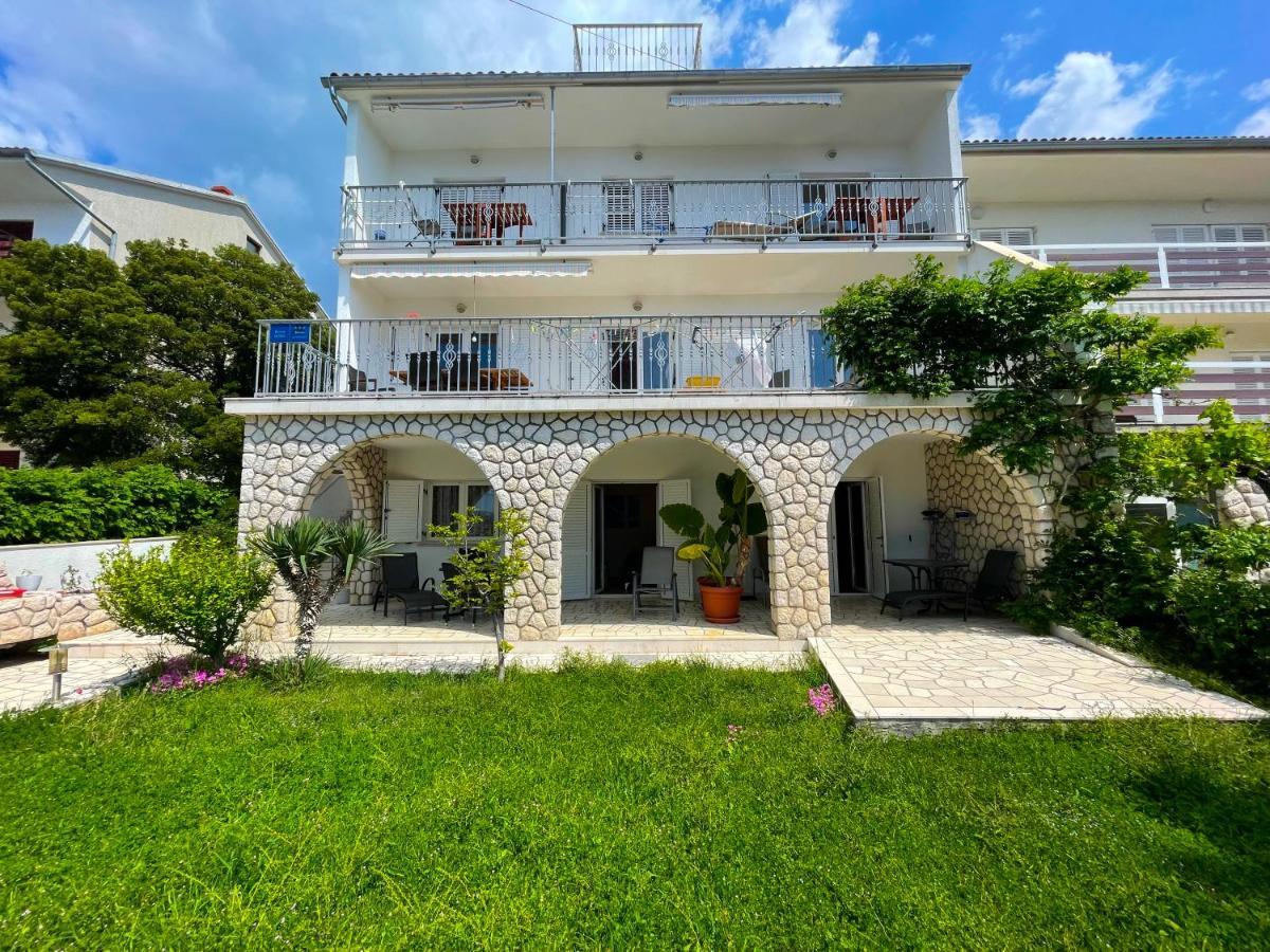 Apartments Sams Новий Винодольський Екстер'єр фото