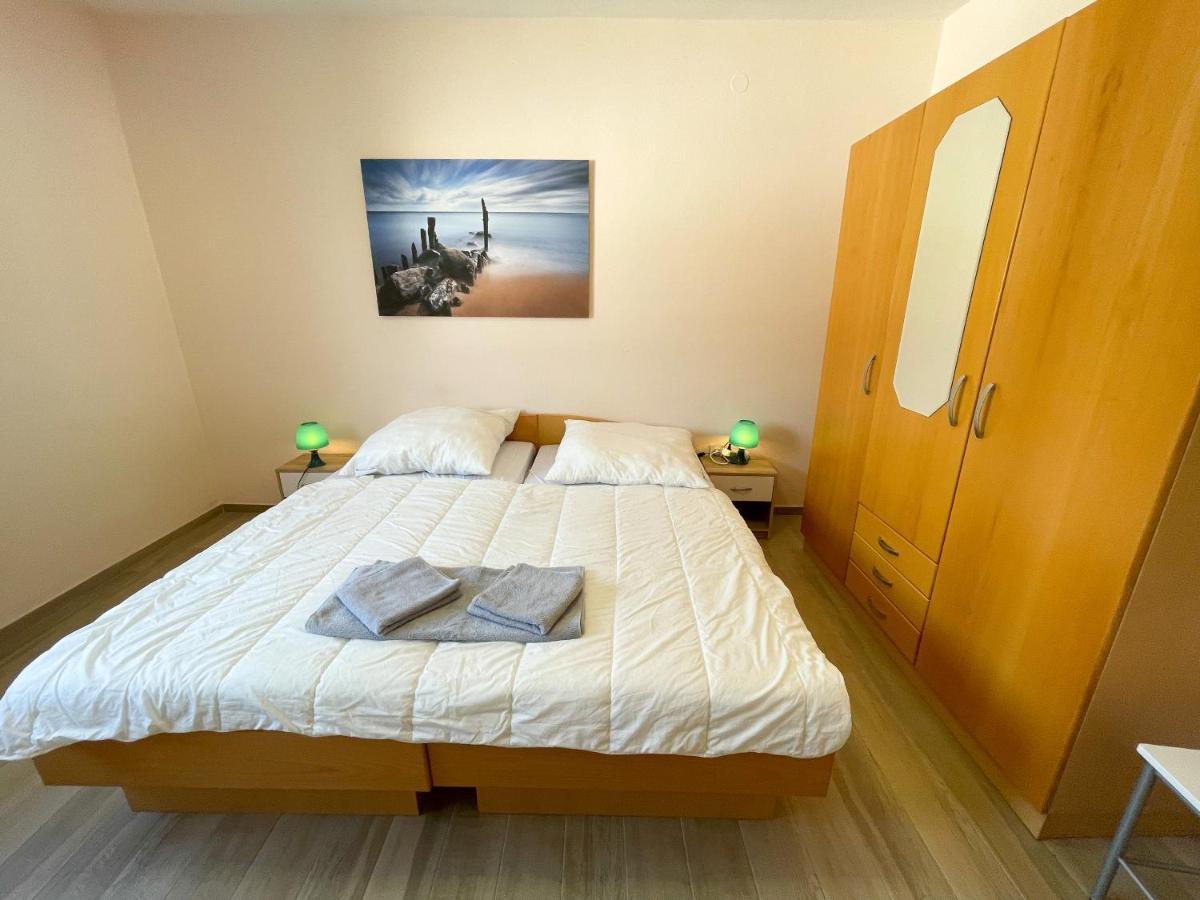 Apartments Sams Новий Винодольський Екстер'єр фото